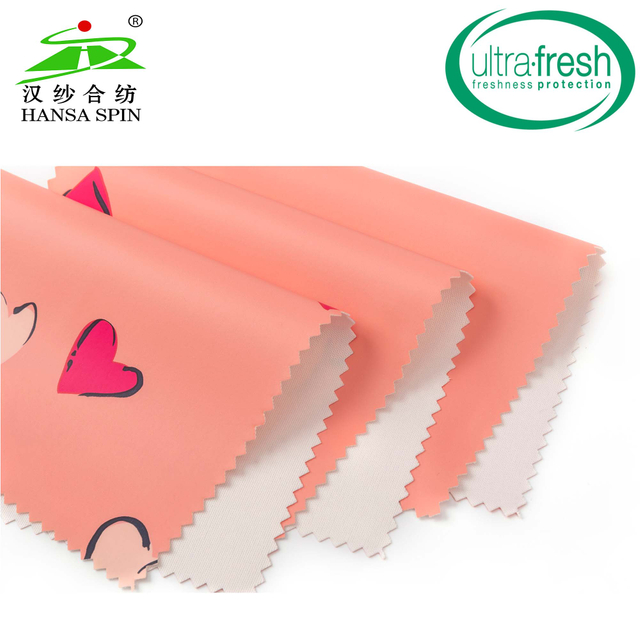 Waterproof Breathable PU Leather with Loving Heart Printing for Children Clothing